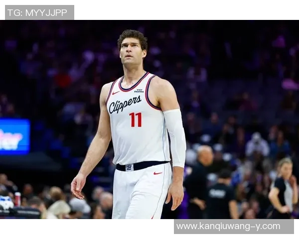 运动新闻布鲁克洛佩斯：从NBA巨星到篮球战术的变革者与领袖